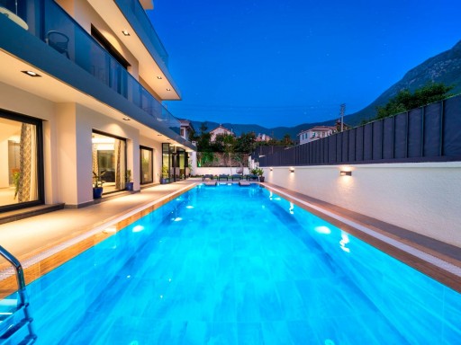 Villa AZUREA