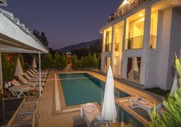 Villa Silver Yunus Villa Silver Yunus