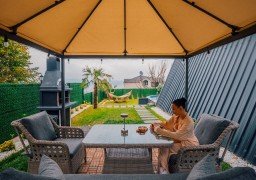 Golden Luxury Bungalow Golden Luxury Bungalow